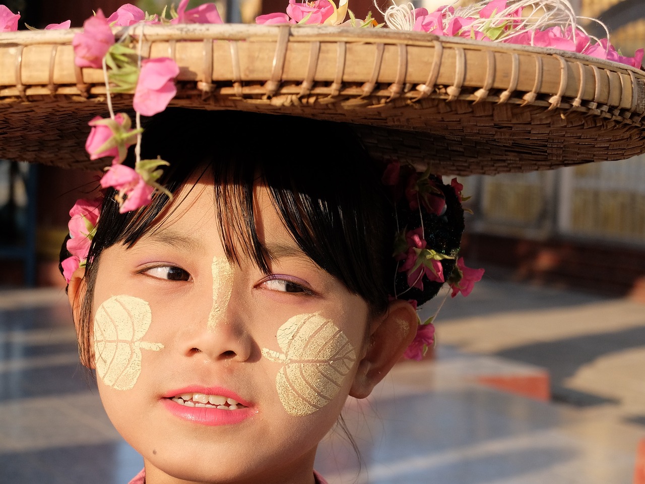 五味小娘子，命運交織的奇跡之旅最新章節